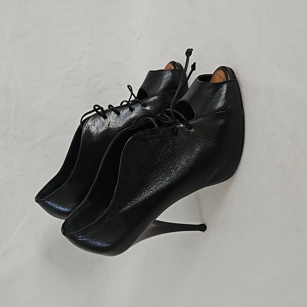 Giuseppe Zanotti Black Leather Lace Up Bottie Peep Toe Pump Size 7.5